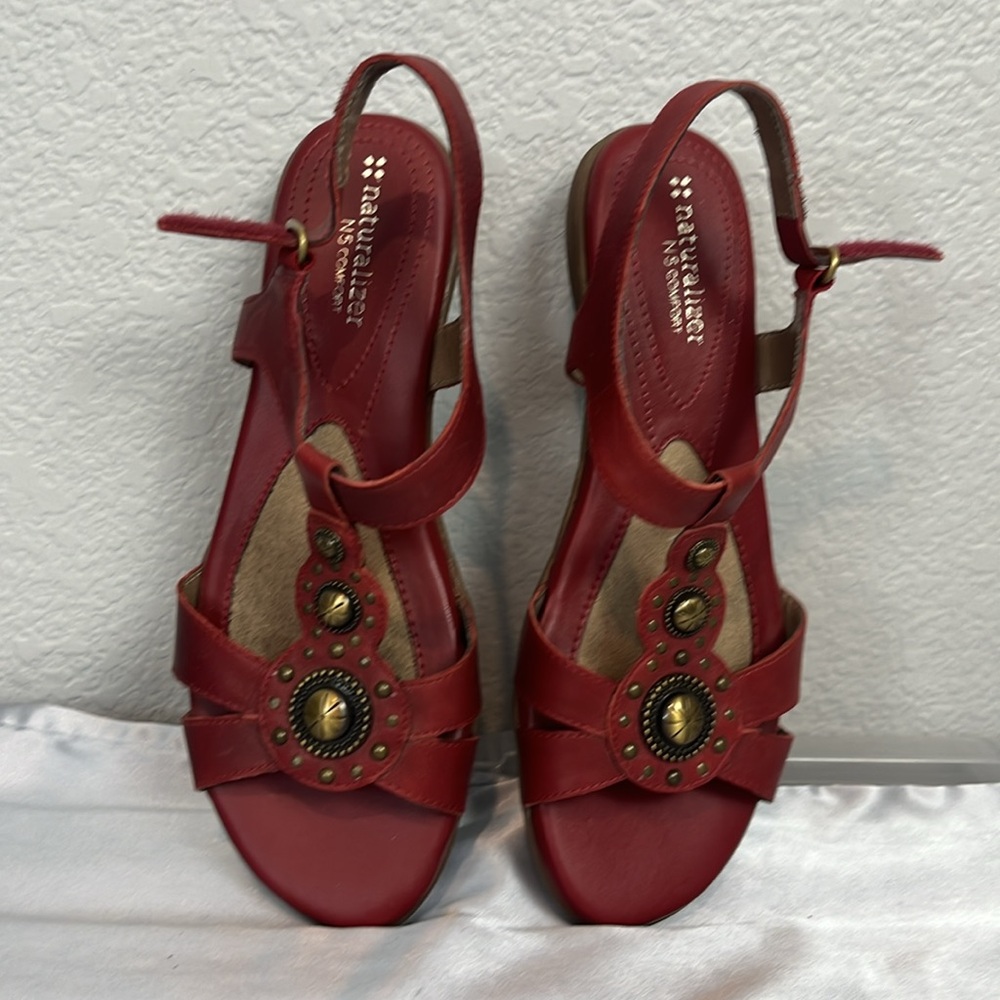Naturalizer Red Leather T-Strap Sandals with Brass Accents - Picture 2 of 10